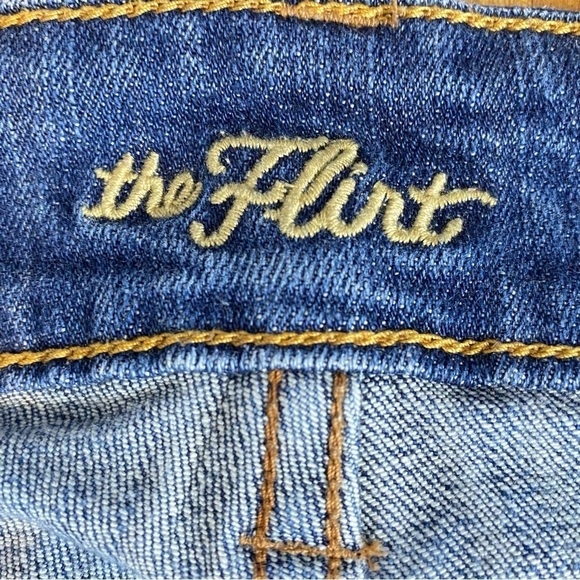 OLD NAVY The Flirt Women's size 10 denim bermuda shorts - Picture 4 of 5